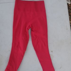 Lululemon compression capris